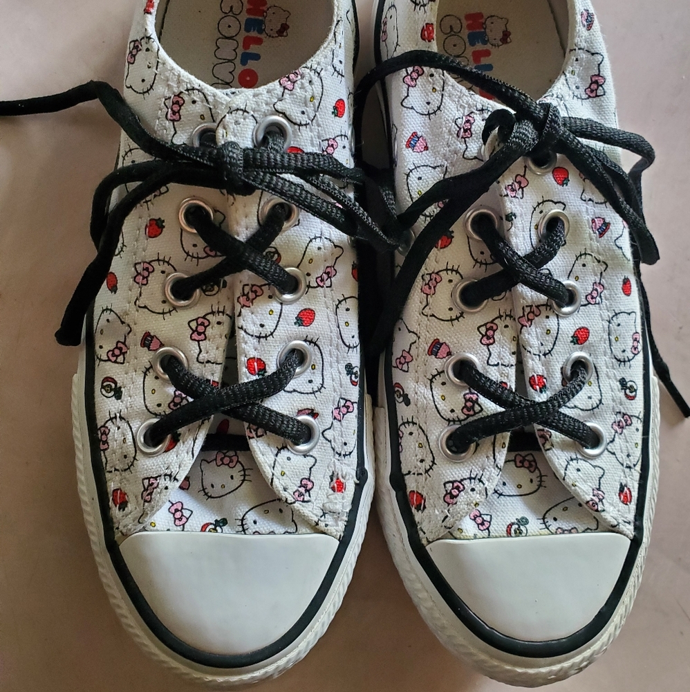 Youth Hello Kitty Converse